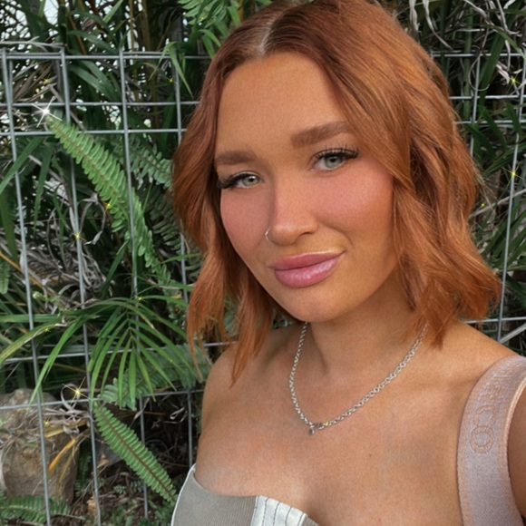 Meet your Posher, Kealeigh - Picture 1 of 1